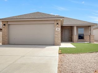 309 E 34th St, Wolfforth, TX 79382