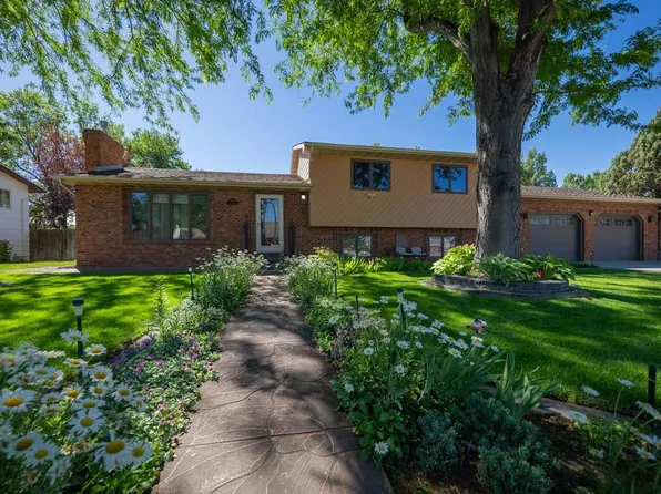1806 Circle Rd, Worland, WY 82401