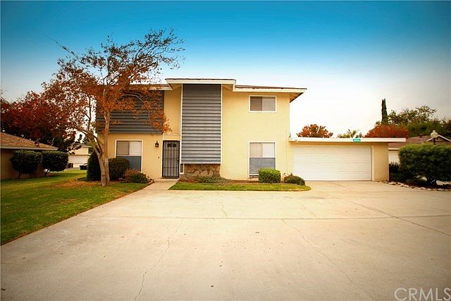 1st image of 2659 College Ln