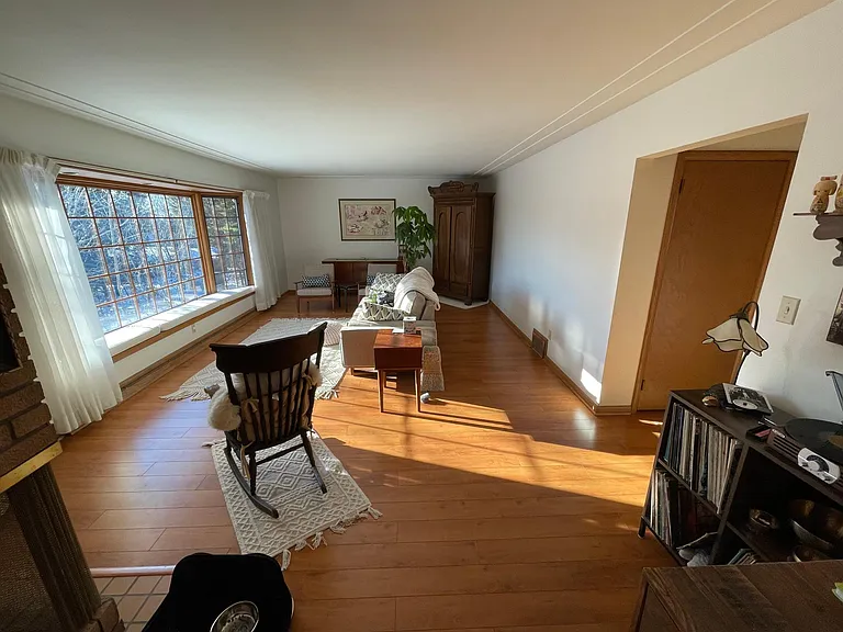3626 E Superior St — Photo 15