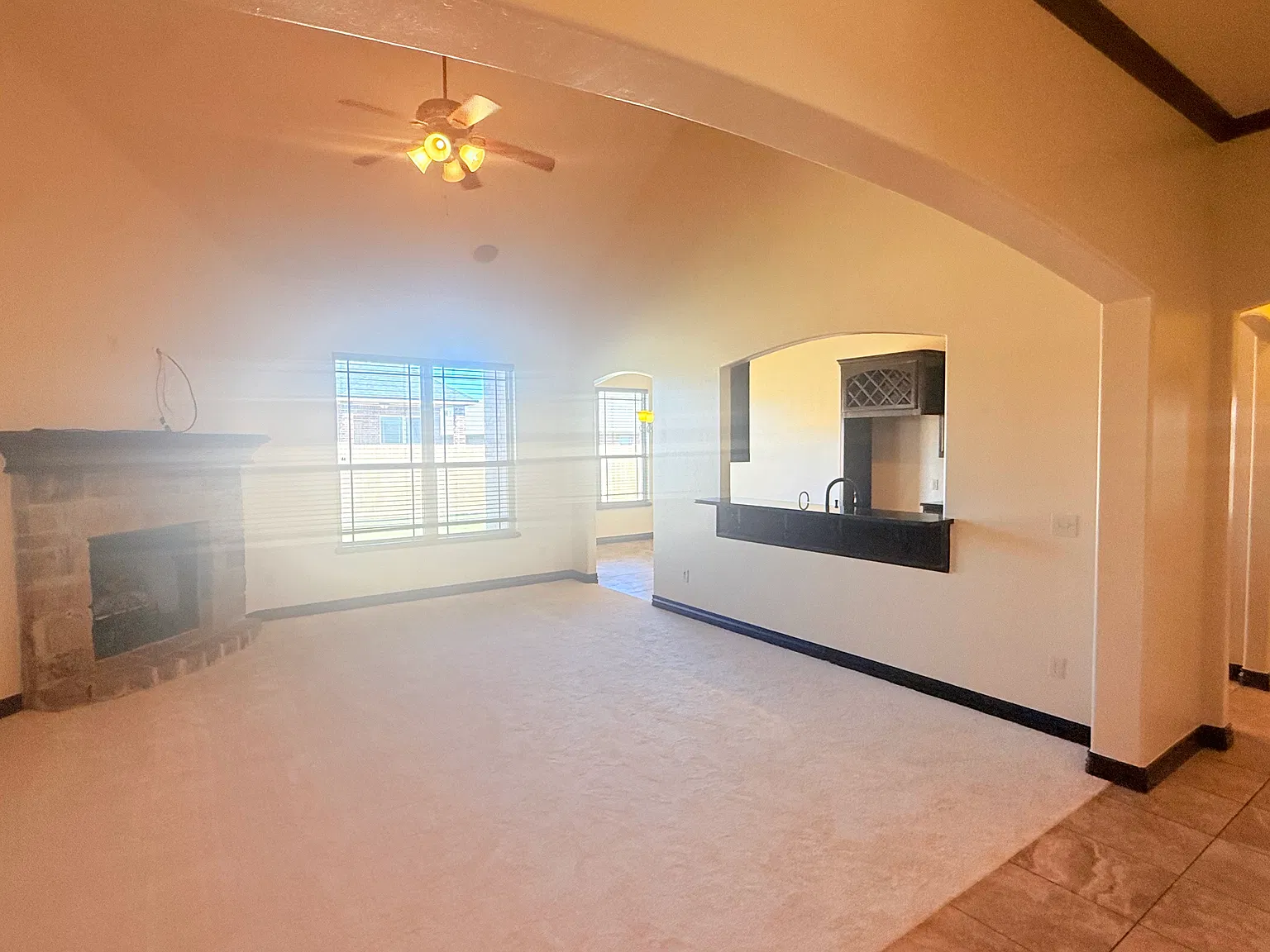 3 bed, 1761 sqft, $2,000 — Photo 4