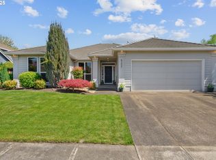 6257 Nicklaus Loop N, Keizer, OR 97303