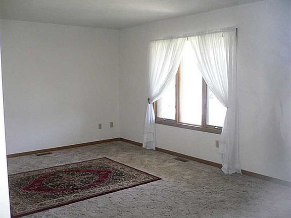 2nd image of 1838 Britton Dr