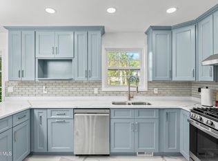 26 Mohican Place, Albany, NY 12208