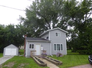 710 Webster St E, Waterville, MN 56096