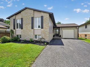 57 Cambridge Cres, Brockville, ON K6V 6L7