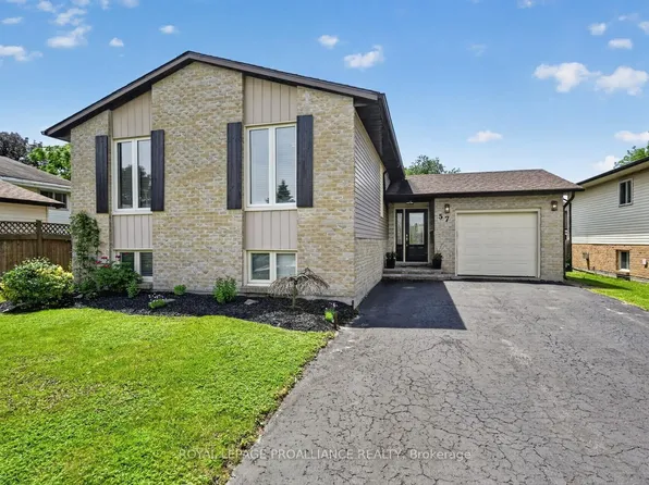 57 Cambridge Cres, Brockville, ON K6V 6L7