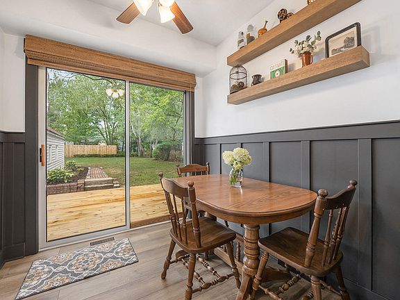 5th image of 1173 Edna St SE