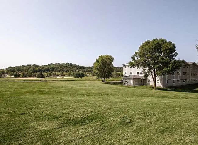 Country View Apartments