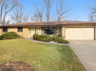20W104 99th St, Lemont, IL 60439