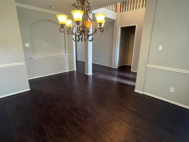 1927 Kelona Dr — Photo 2