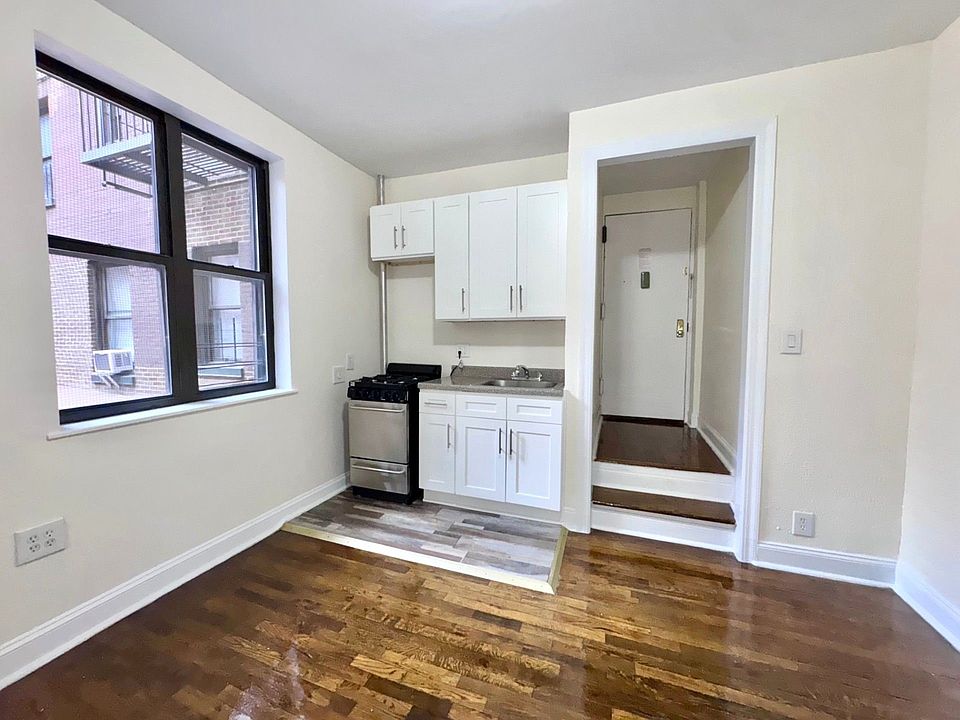 1st image of 48-26 47th St #1E