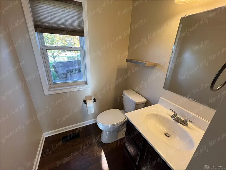 1131 Windsong Trl — Photo 9