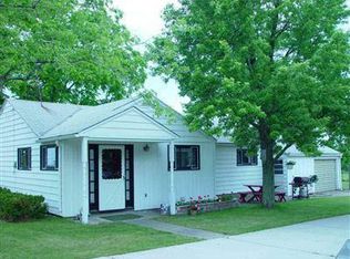 12083 E Davison Rd, Davison, MI 48423