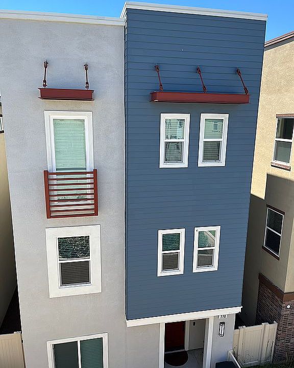 2nd image of 770 Daniel Freeman Cir
