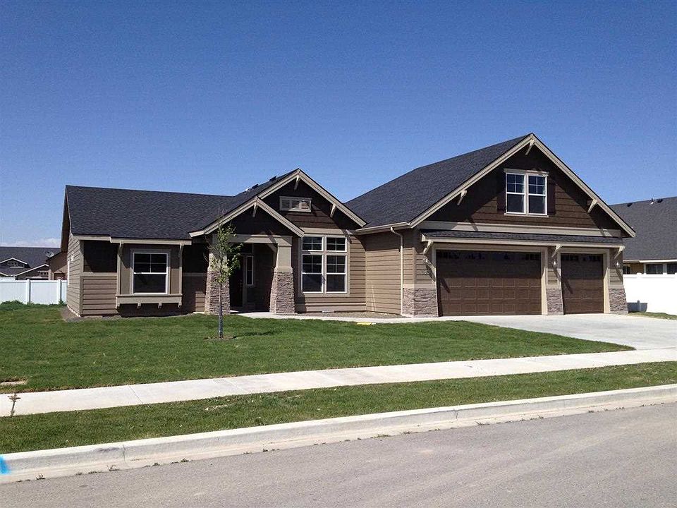 1st image of 180 Canyon Crest Dr