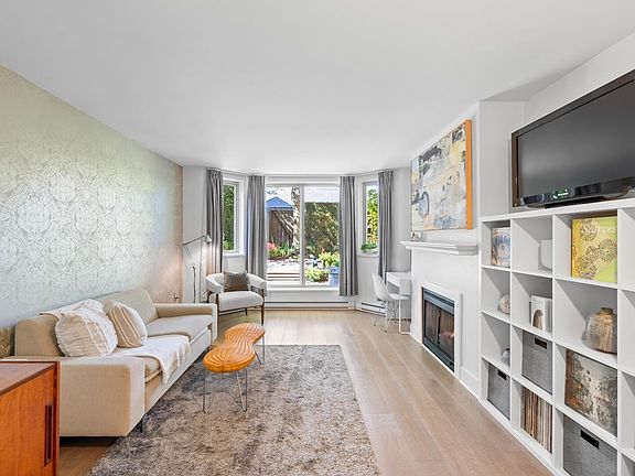 2nd image of 2775 Fir St #1B
