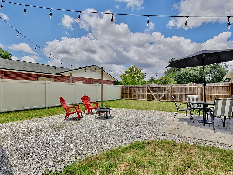 765 Hendrix Ave — Photo 23