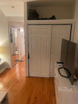 3rd image of 344 E 49th St #5