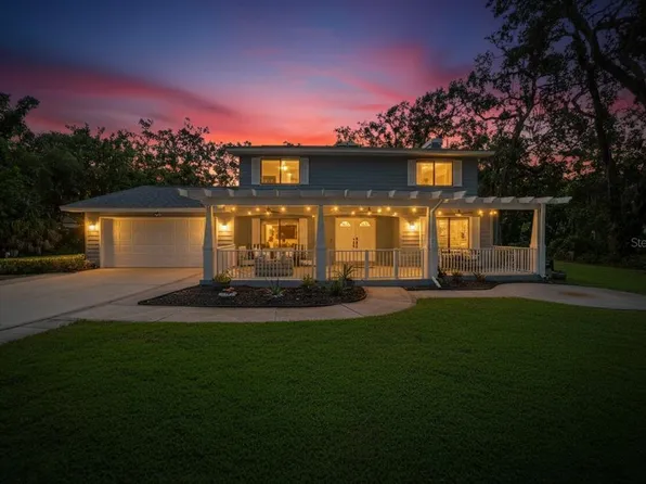 6512 93rd St E, Bradenton, FL 34202