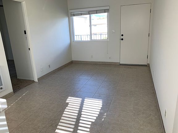 4th image of 404 Ellwood Beach Dr APT 13