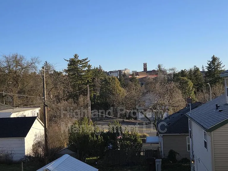 1160 NE Lake St — Photo 10
