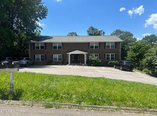 905 Flanders Ln, Knoxville, TN 37919