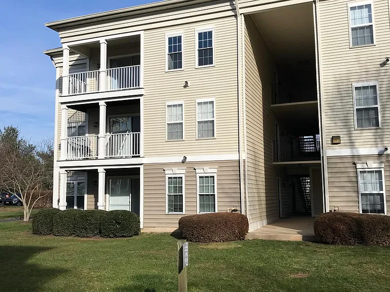 13304 Kilmarnock Way #4-C — Photo 28