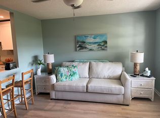 2315 Lowson Blvd, Delray Beach, FL 33445