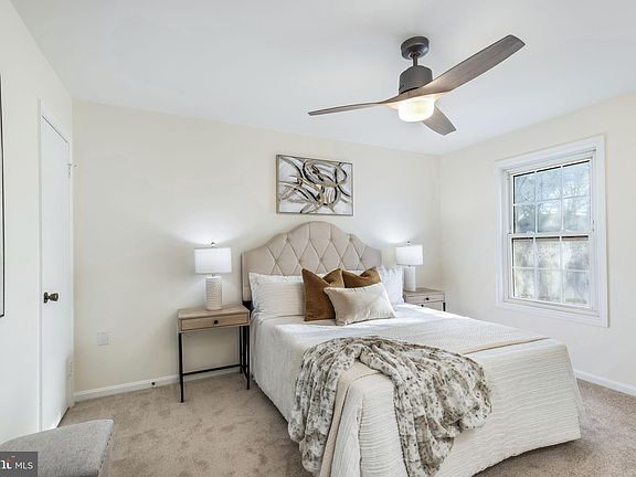 5th image of 5406 Barrister Pl