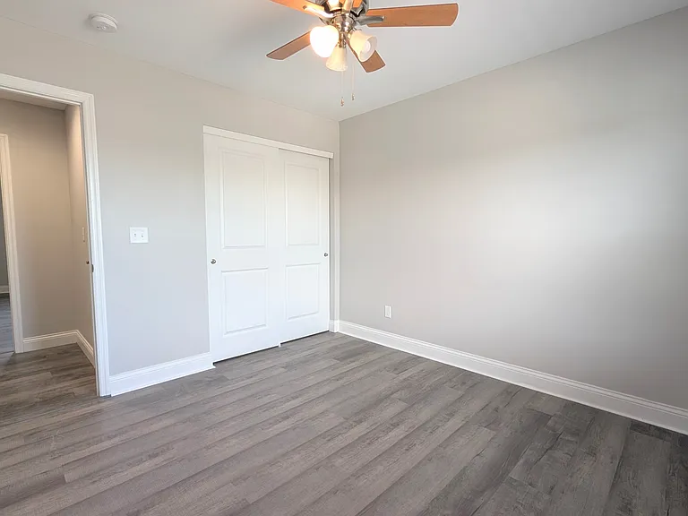 1117 Baseball Dr — Photo 15
