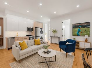 489 Grand St #3B, Brooklyn, NY 11211