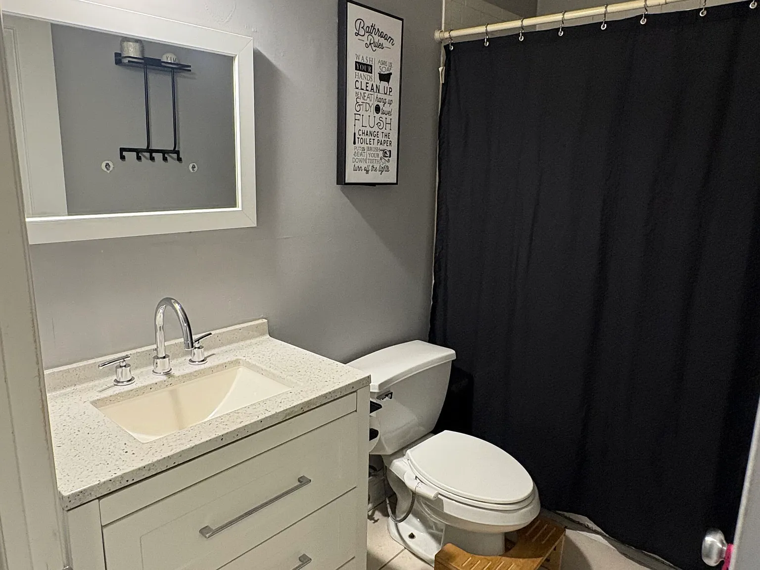 3 bed, 1000 sqft, $2,300 — Photo 4