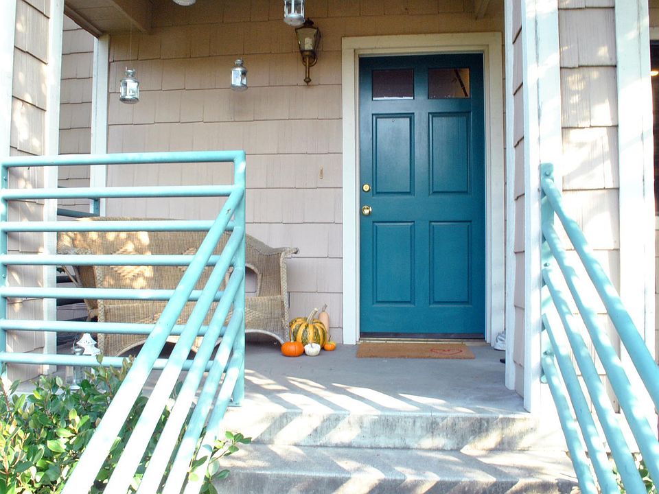 1st image of 2615 Hermosa Ave APT B