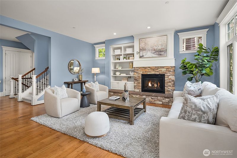 4th image of 2534 NW Stoney Creek Drive
