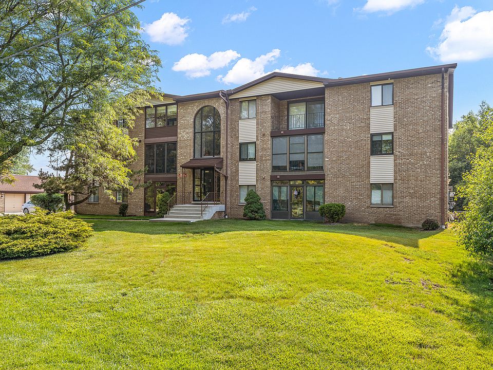 1st image of 11111 S Kean Ave APT 101
