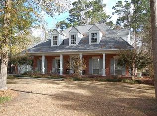 7001 Longvue Dr, Mandeville, LA 70448