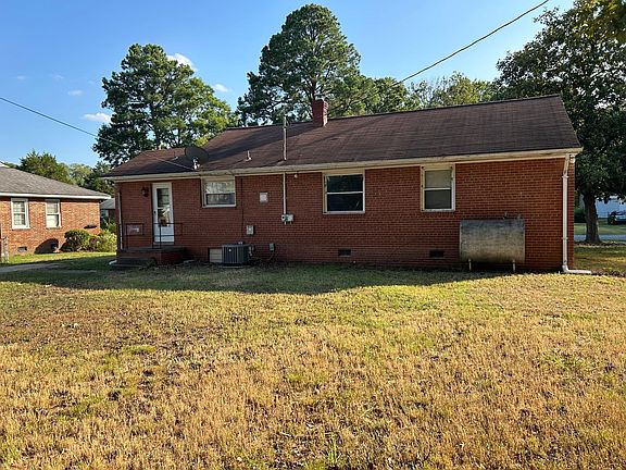2nd image of 849 Newkirk Dr