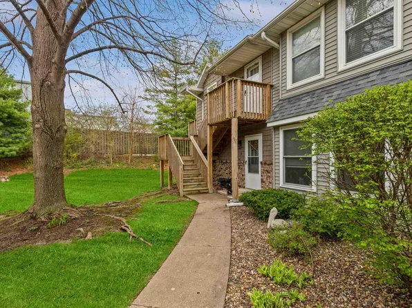 2422 E 51st St APT B, Davenport, IA 52807