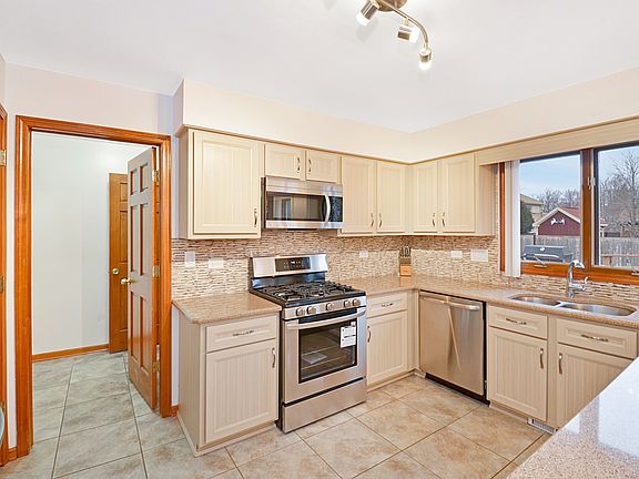 5th image of this home