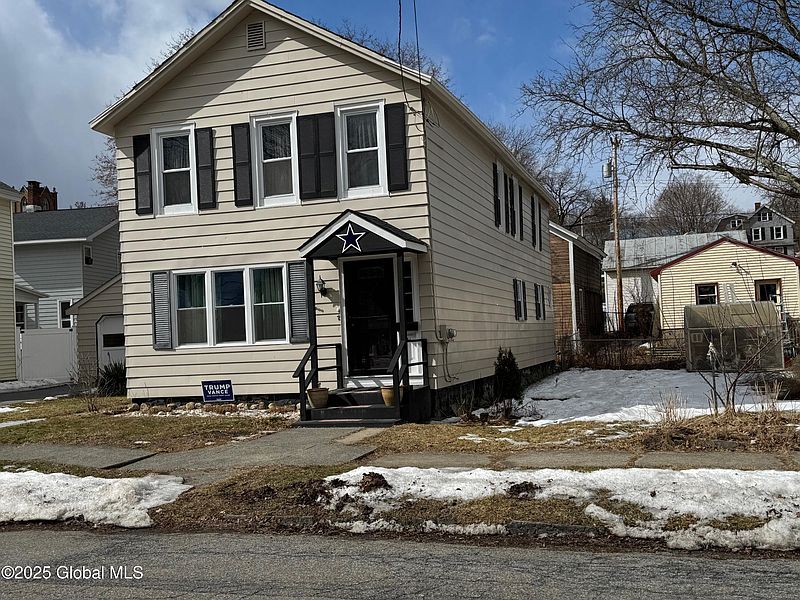 2nd image of 41 Pearl Street