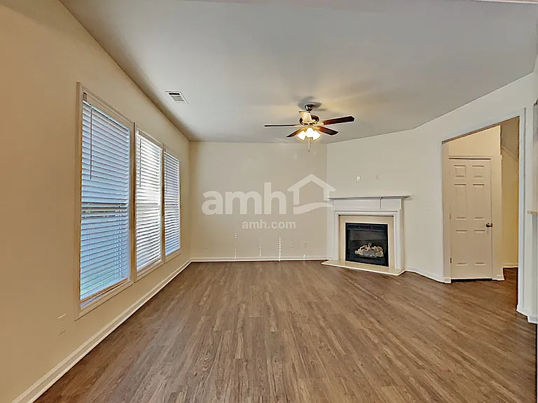 2972 Briaroak Dr — Photo 7
