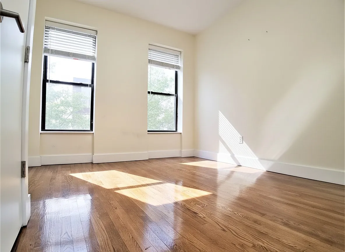 Building Photo - 615 Nostrand Ave #2
