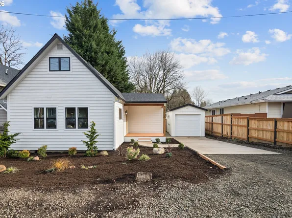 6335 Caufield St, West Linn, OR 97068