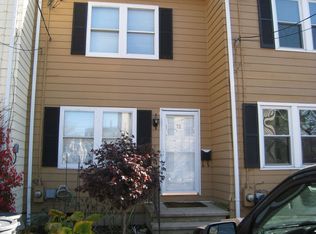 73 Knowlton St, Somerville, MA 02145