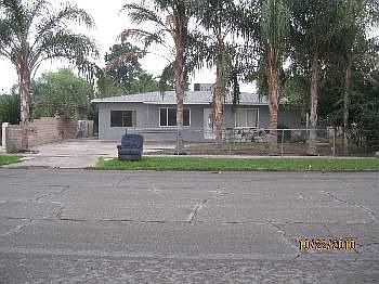 1st image of 1061 W 10th St