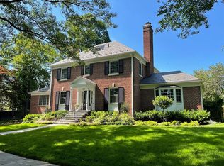 5001 Sedgwick St NW, Washington, DC 20016