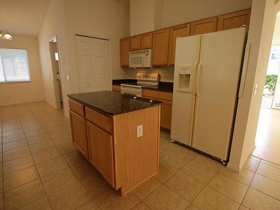 5th image of 19011 Fishermans Bend Dr