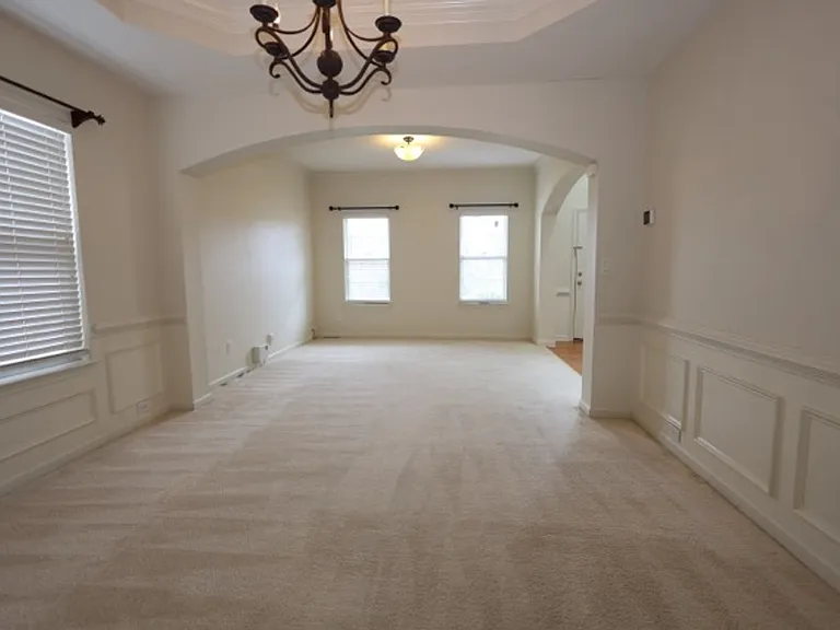 1199 Wetlands Ct — Photo 7