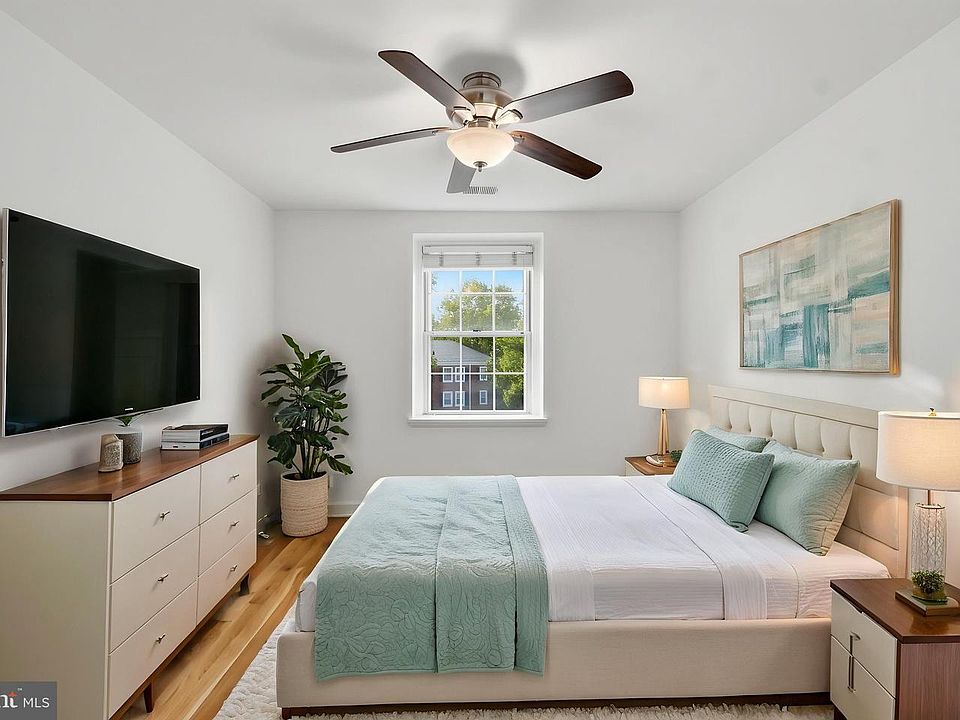 1st image of 4860 28th St S APT C2